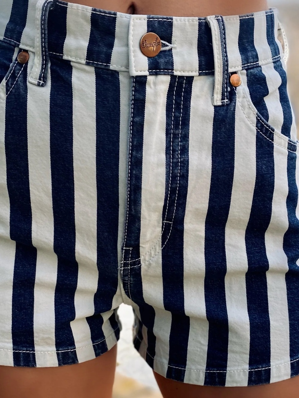 Wrangler Vintage Rodeo Striped Shorts Size 29